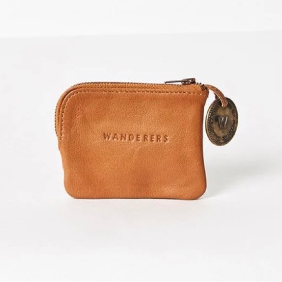 Wanderers Travel Co Handbags - NWT Wanderers Travel Co Barcelona leather wallet